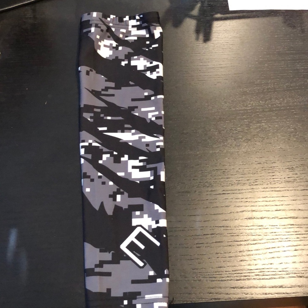 Arm sleeve